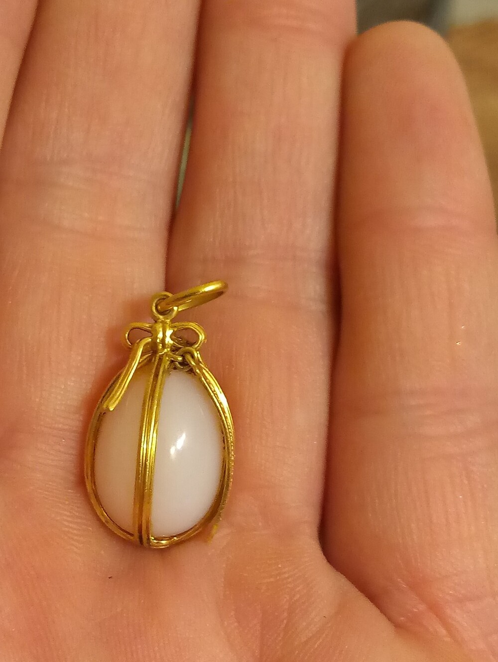 Authentic Tiffany & Co. Jean Schlumberger 18K Yellow Gold Pink Opal Egg Pendant